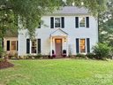 8929 Gamesford Drive sold home in Charlotte, SC