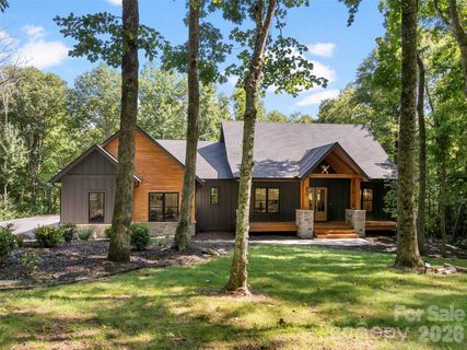 80 Maple Grove Court active home in Grand Highlands At Bearwallow, Hendersonville, NC