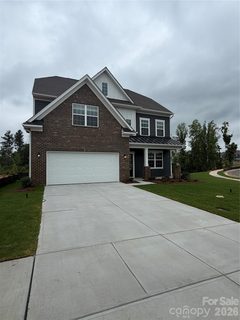 Previously sold for $557,279