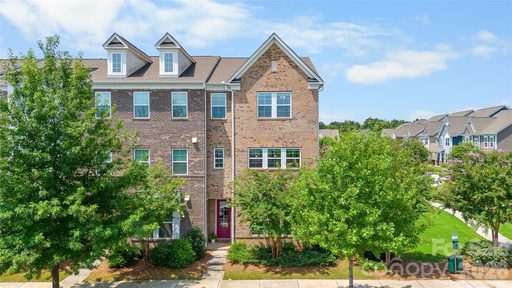 11645 Red Rust Lane pending home in Rea Farms, Charlotte, NC