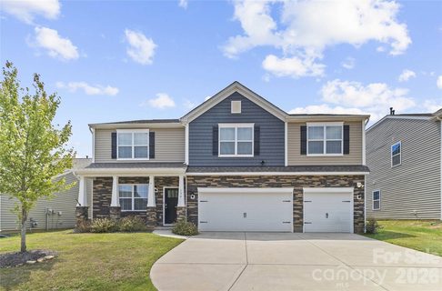134 Giant Oak Avenue active home in Wallace Springs, Statesville, NC