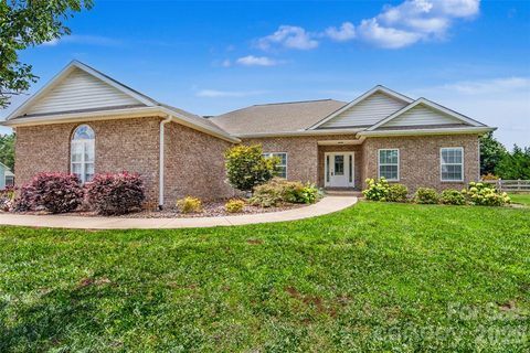 Homes in Greenbriar Farms, Statesville