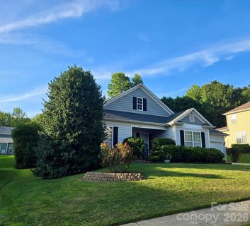 7213 Handon Lane pending home in Carrington Ridge, Huntersville, NC