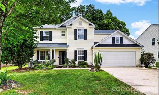 9833 Aventide Lane pending home in Avensong, Charlotte, NC