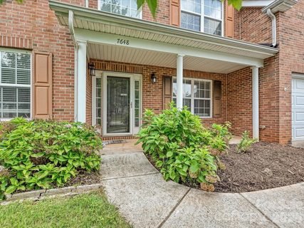 7648 Natalie Commons Drive active home in Villages Of Denver, Denver, NC