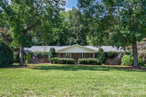 A home in Holly Springs
