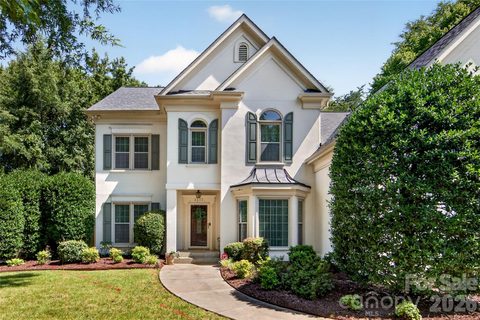 3517 Wylie Meadow Lane pending home in Radbourne, Charlotte, NC