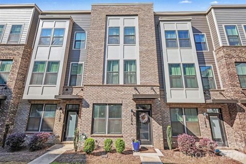 1206 Gleason Way active townhome in South Tryon Townhomes, Charlotte, NC
