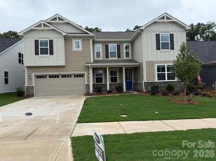 1326 Honey Trail active home in Waxhaw Landing, Monroe, NC