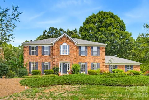 4113 Hallam Court pending home in Winchester, Charlotte, NC