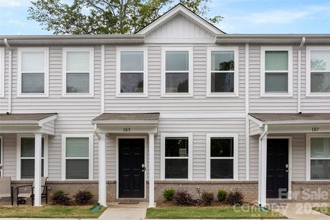 105 Villa Lane