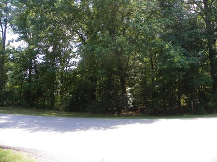197 Pearl Bay Drive active lot in Heron Bay, New London, NC