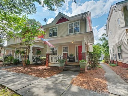 1016 W 1st Street active home in Third Ward, Charlotte, NC