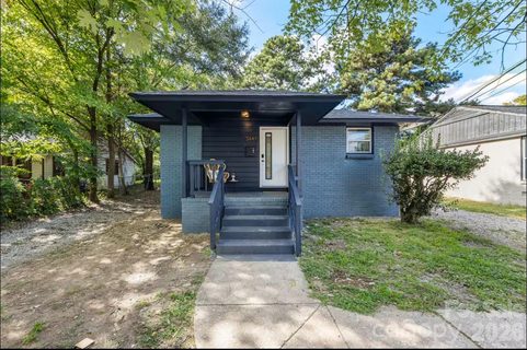 3445 3447 Tappan Place active home in Plaza Heights, Charlotte, NC