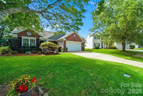 1347 Eisenhower Place sold home in Sheffield Manor, Concord, NC