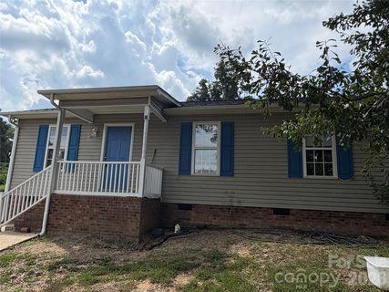 429 Pryor Street active home in Highland Park, Gastonia, NC