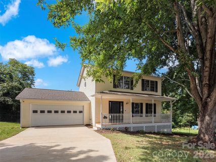 17 Mill Stone Drive active home in Mill Stone, Asheville, NC
