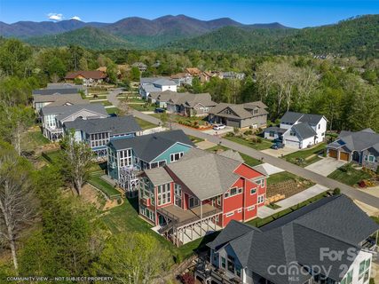 9998 Al Dorf Drive active home in Greenwood Park, Weaverville, NC