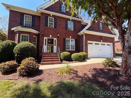 114 Stirling Heights Lane active home in Stirling, Fort Mill, SC