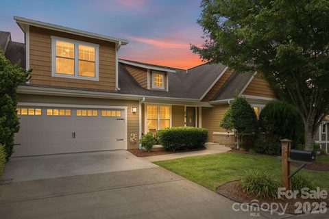 45 Creekside View Drive active townhome in Pinebrook Farms, Asheville, NC