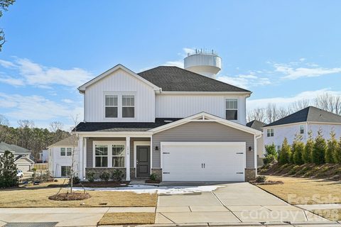 2306 Snapdragon Court pending home in Harper Landing, Stanley, NC