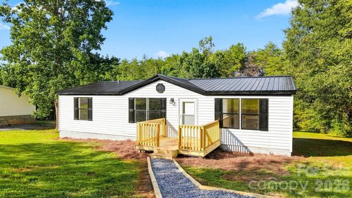 2596 1st Avenue sold home in Annie Trace, Catawba, NC