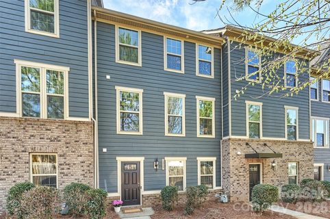 1317 Queen Lyon Court active home in Midwood, Charlotte, NC