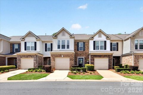 2434 Royal York Avenue active home in Park South Station, Charlotte, NC