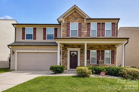 10924 Tailwater Street pending home in The Farm At Riverpointe, Davidson, NC