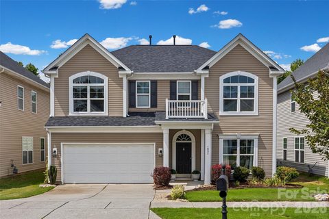 1037 Fleming Lane active home in Callonwood, Matthews, NC
