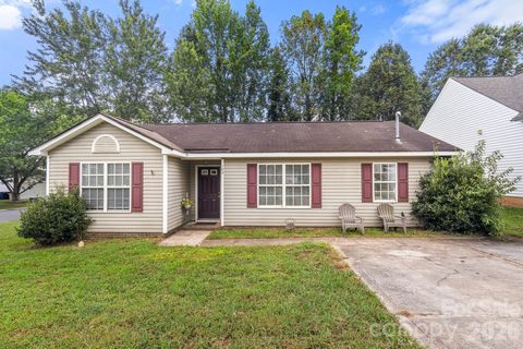 182 Kristens Court Drive active home in Tall Oaks, Mooresville, NC