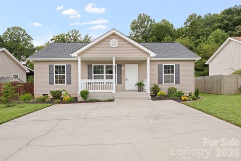53 W Newberry Drive active home in Addison Creek, Fletcher, NC