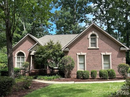 Previously sold for $408,000