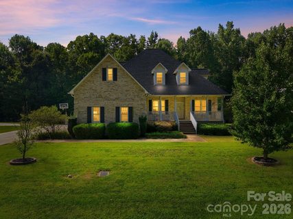 421 De Lara Circle active home in Countryside, Salisbury, NC
