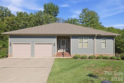Homes in Beechmont, Morganton