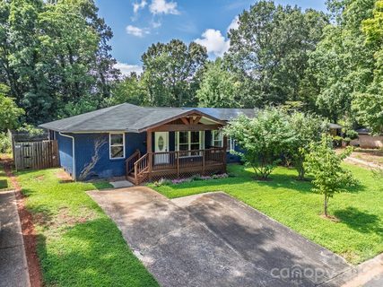 1742 Herrin Avenue active home in Shamrock Terrace, Charlotte, NC