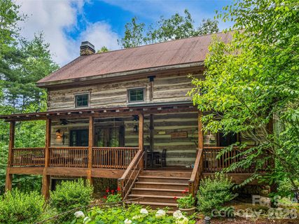 69 Dogwood Branch Road active home in Pinnacle Falls, Zirconia, NC