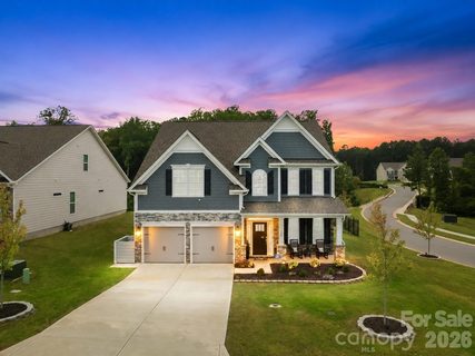 104 Aviendha Lane pending home in Falls Cove At Lake Norman, Troutman, NC