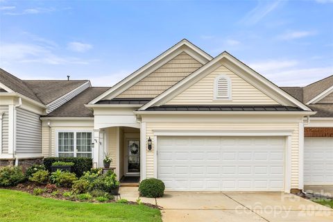 6529 Carolina Commons Drive active townhome in Sun City Carolina Lakes, Indian Land, SC