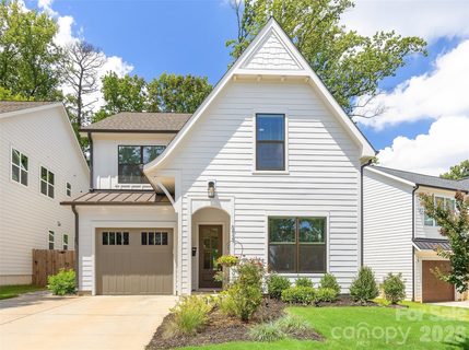 812 State Street active home in Enderly Park, Charlotte, NC