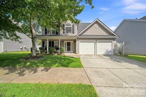 19126 Kanawha Drive active home in Glenridge, Cornelius, NC