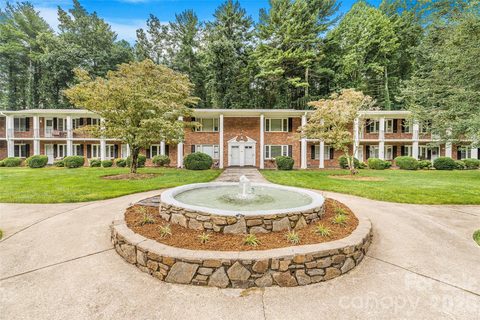 A home in Flat Rock Manor