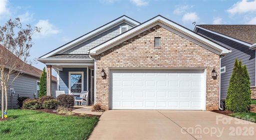 6243 Scuttle Lane active home in Trilogy Lake Norman, Denver, NC