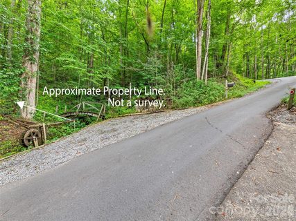 00 Dogwood Trail active lot in Eagles Nest Mountain, Waynesville, NC
