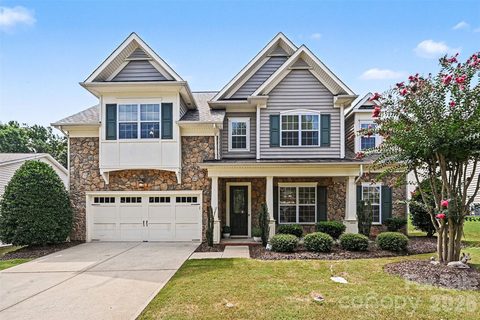 1162 Gold Rush Court active home in Reserve At Gold Hill, Fort Mill, SC