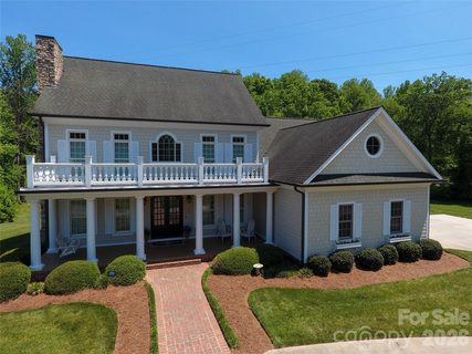 745 Saint Andrews Road active home in Shannon Acres, Statesville, NC