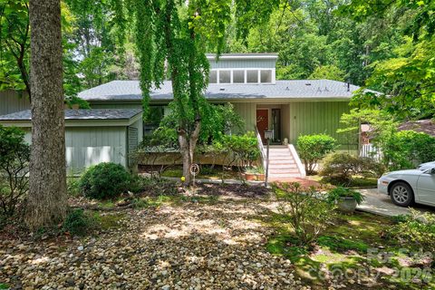 3 King Haigler Chase Street active home in River Hills, Lake Wylie, SC