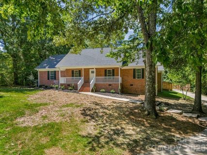 663 Lakeside Drive sold home in Country Club Estates, Rock Hill, SC