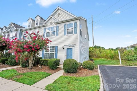 4759 Stoney Branch Drive active townhome in Devonwood, Charlotte, NC