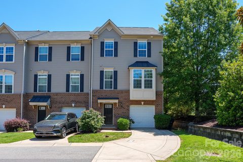 2302 Rachelwood Drive active home in Ayrsley, Charlotte, NC